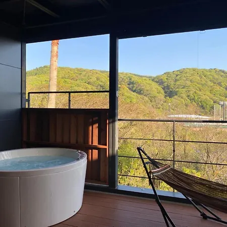The Retreat Hotel Iizuka Exterior photo